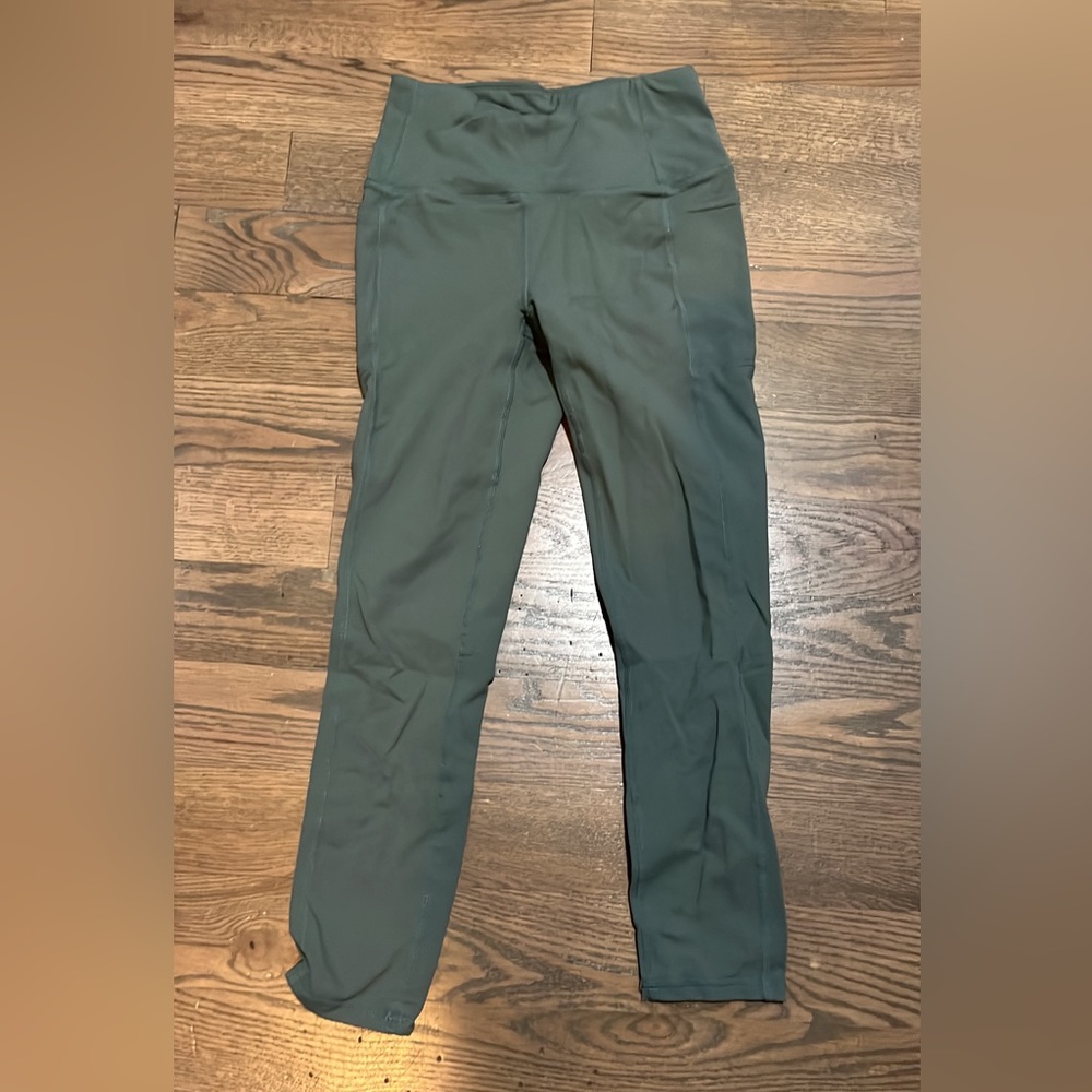 Sketchers size XS yoga pants